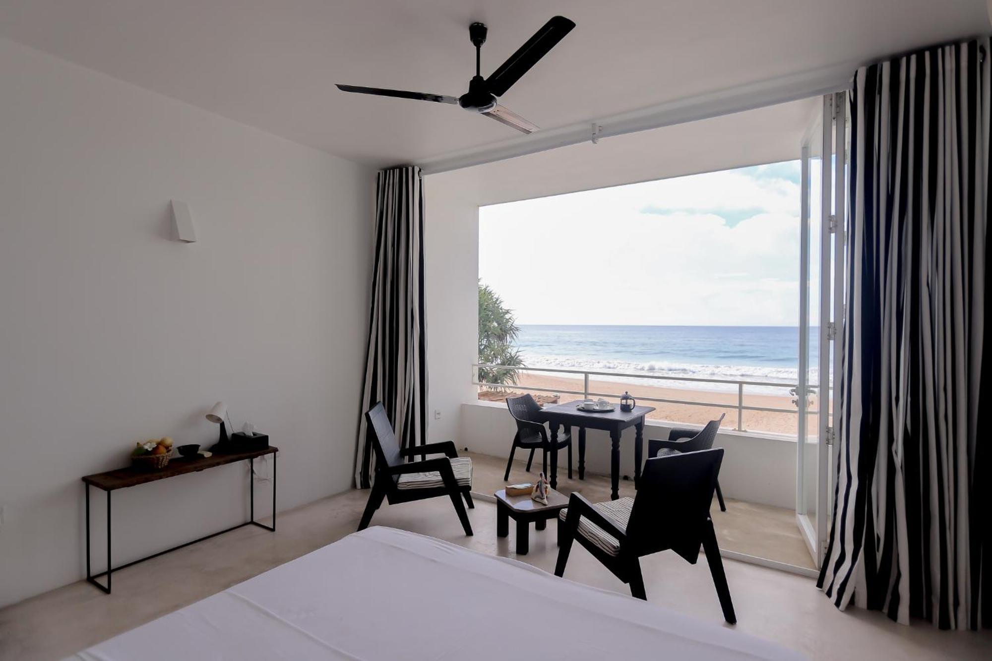 Bieshu Beach Hive Habaraduwa Central Exterior foto